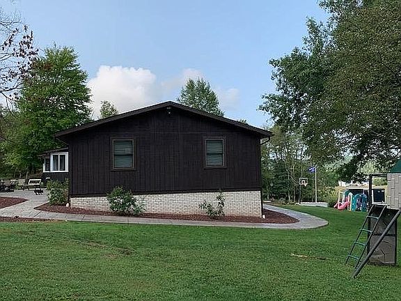 4th image of 437 Jamison Ave