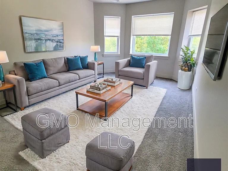 1511 S Keeler Ave #1 — Photo 1