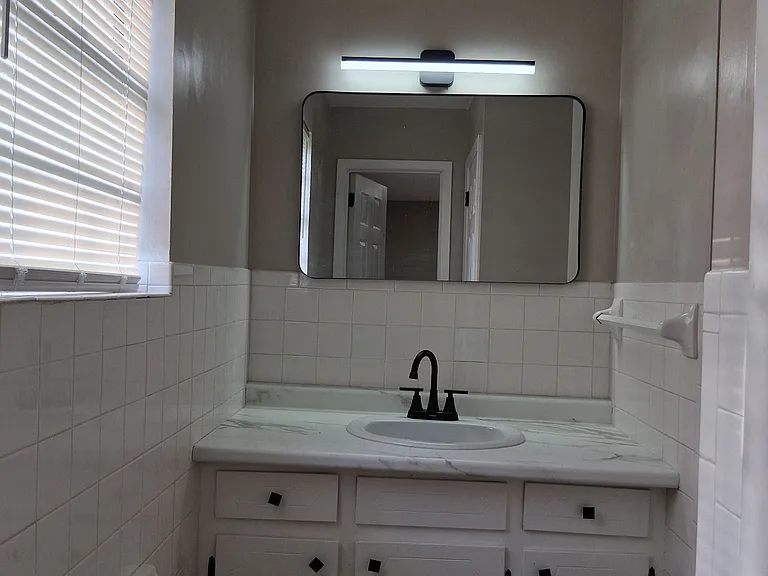 18 Bellamy St — Photo 10