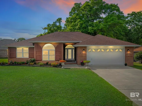 10679 Mahogany Ln, Lillian, AL 36549