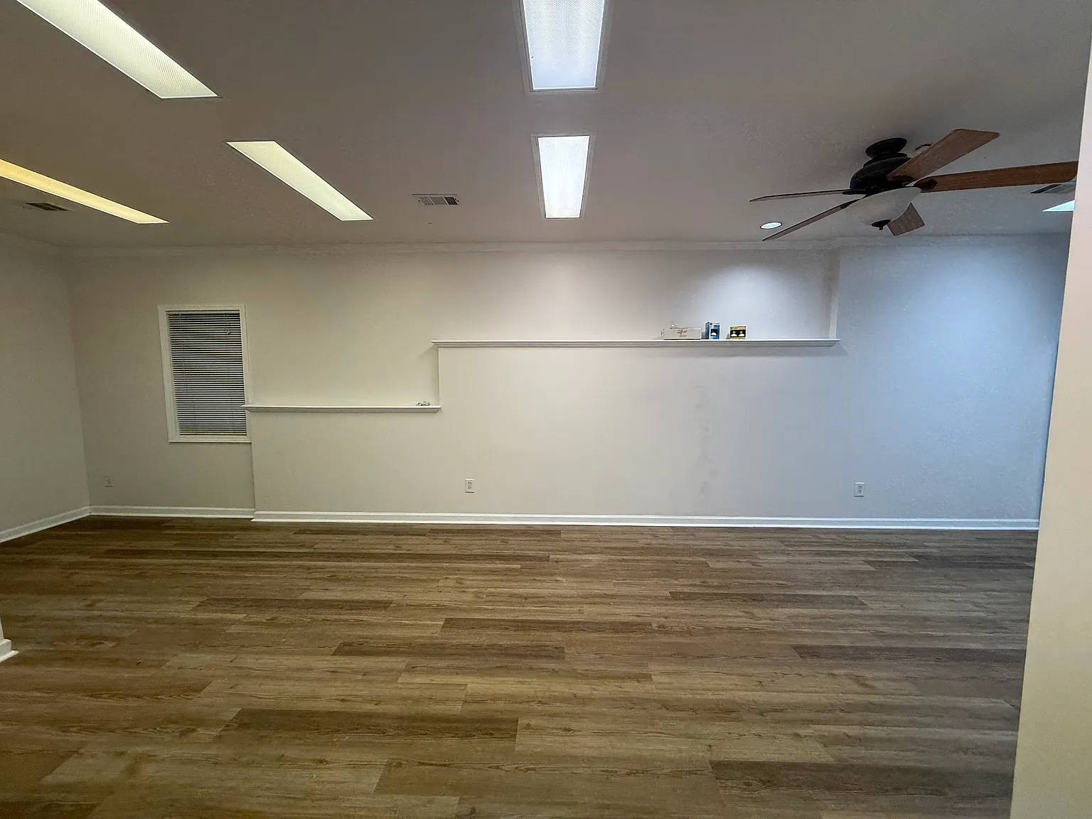 1 bed, 1350 sqft, $1,600 — Photo 4