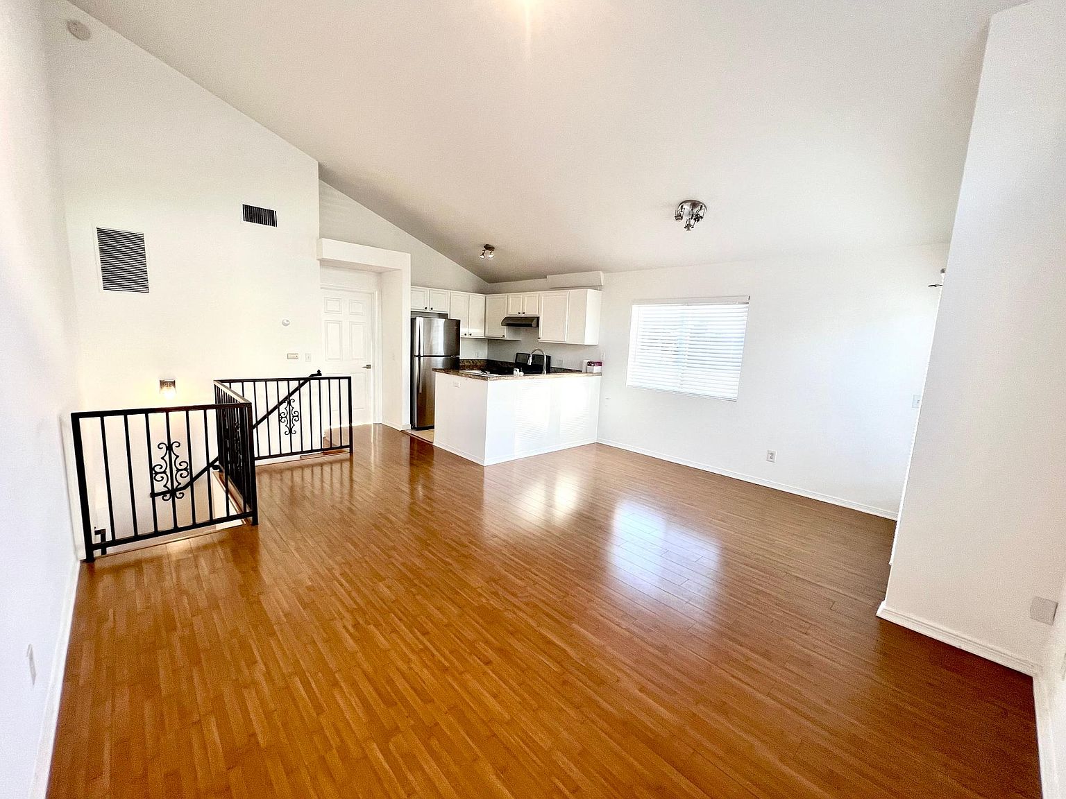 2453 Barry Ave 1/2, Los Angeles, CA 90064 Zillow
