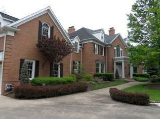 38740 Gaelic Gln, Solon, OH 44139
