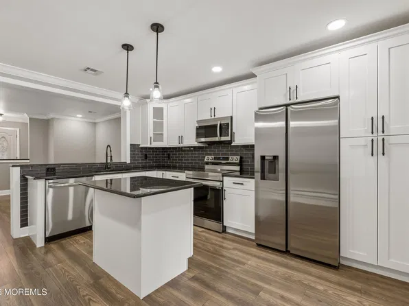 139 Wein Market #C, Freehold, NJ 07728