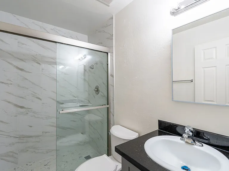 1525 Jasmine Way — Photo 20