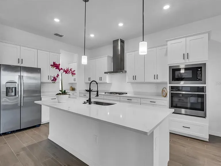 5522 Lightning Whelk Ln — Photo 5