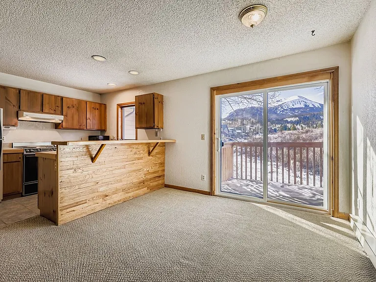 345 N Chipmunk Cir — Photo 10