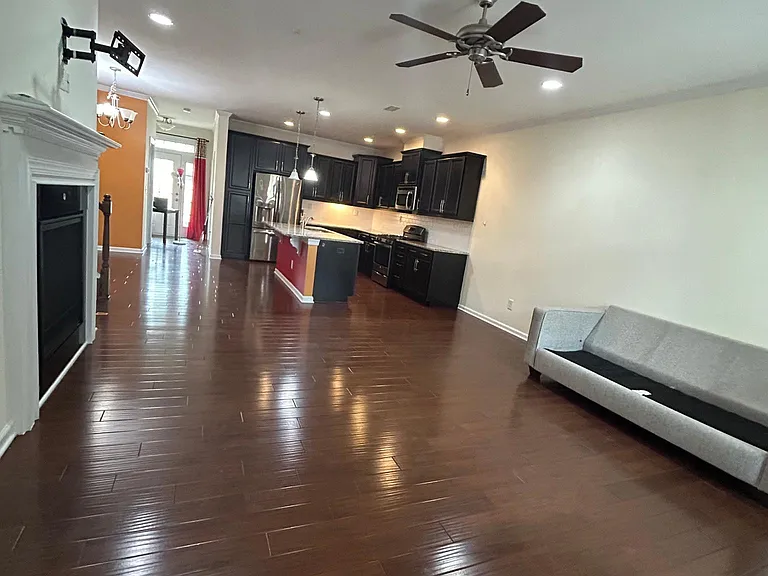 4129 Vallonia Dr — Photo 10