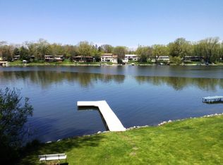 S74W17364 Lake Dr, Muskego, WI 53150