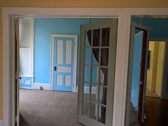 3rd image of 804 Court St APT 1