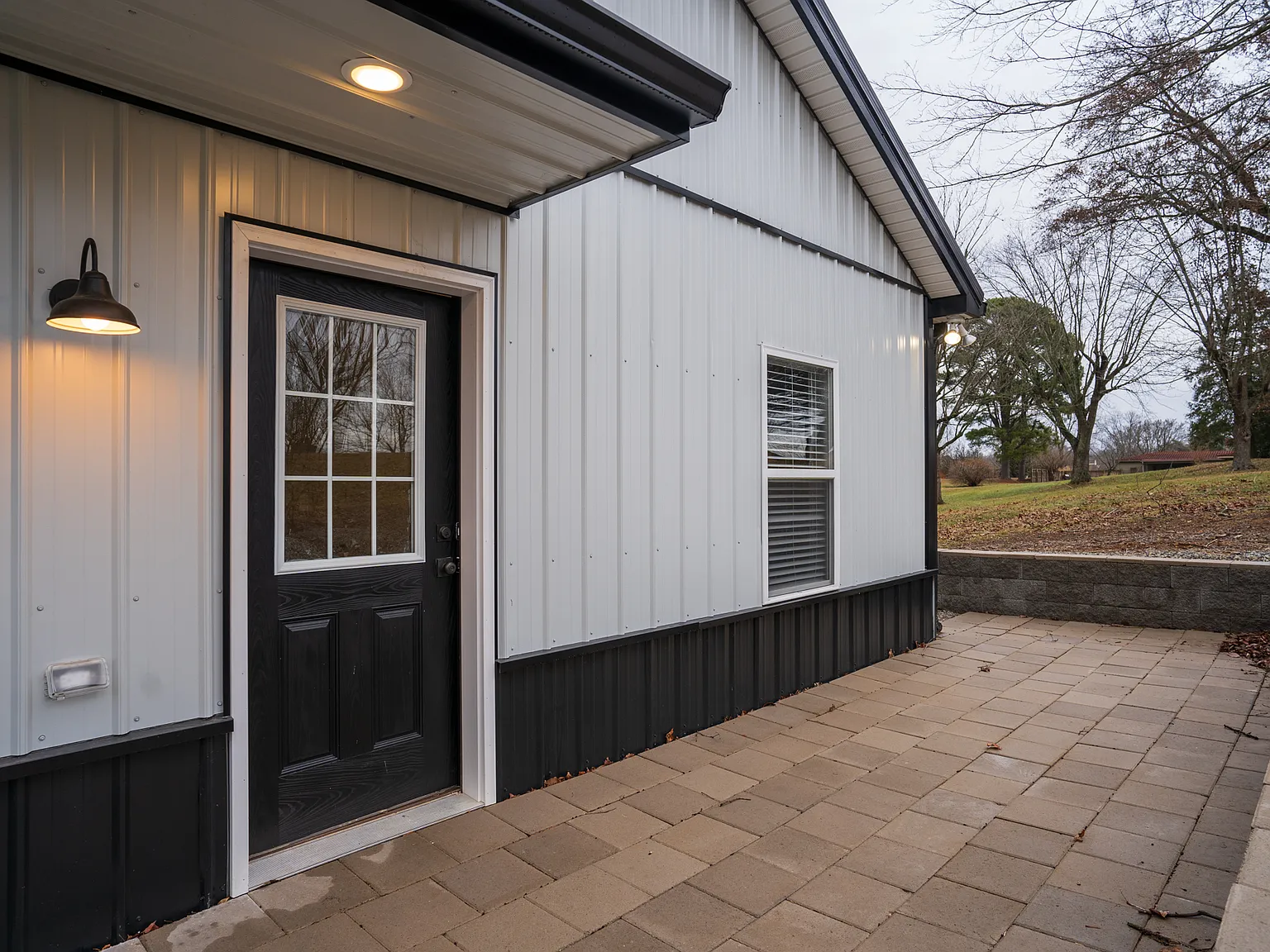 5577 New Chapel Rd — Photo 1