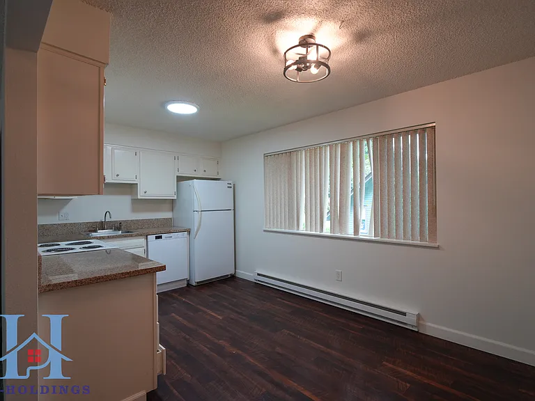 302 S McLoughlin Blvd #308 — Photo 7