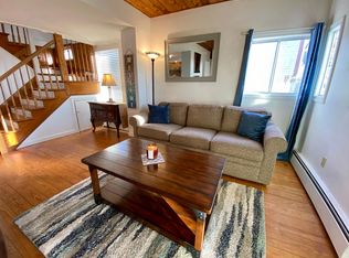 33 Gunning Ct #13D, Middletown, RI 02842