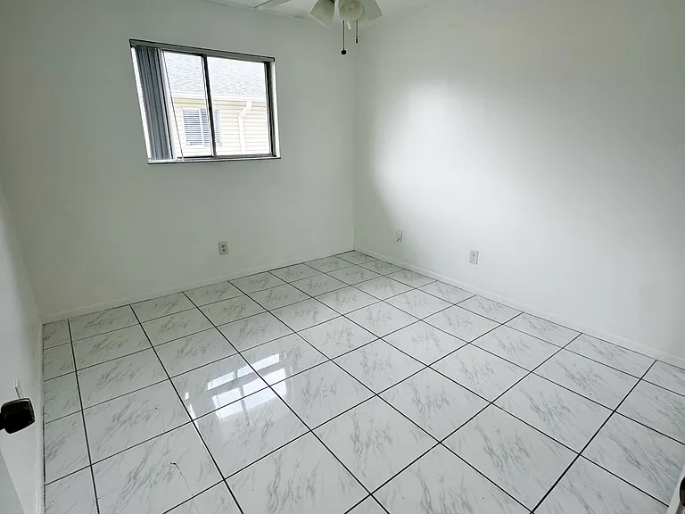 4167 White Pine Ave #4 — Photo 11
