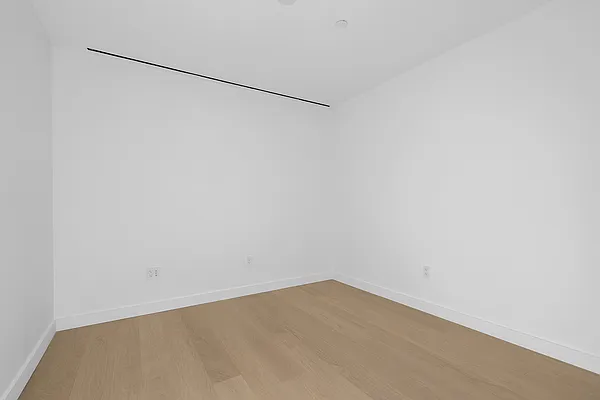 Rented by Douglas Elliman | media 16