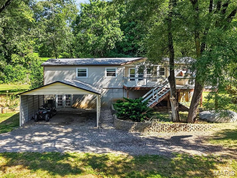 1st image of 2741 Mullins Rd