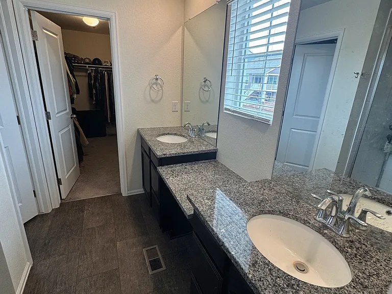 956 Gooseberry Ct — Photo 22