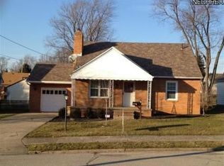 100 Goretti Dr, Campbell, OH 44405