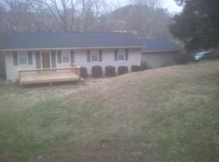 812 Pop Hollow Rd, Clinton, TN 37716