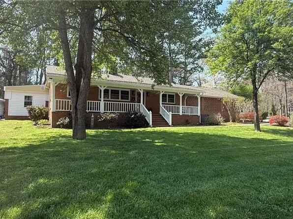 723 Dick St, Gibsonville, NC 27249