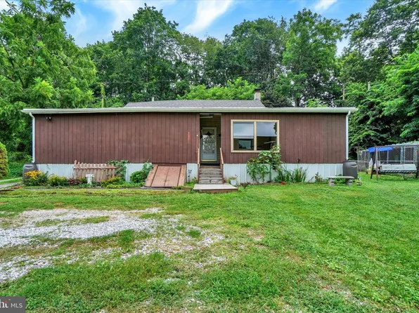 1655 Conewago Creek Rd, Manchester, PA 17345