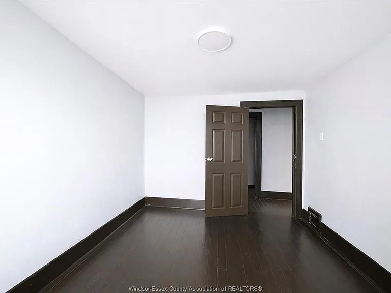 3463 Harris St — Photo 15