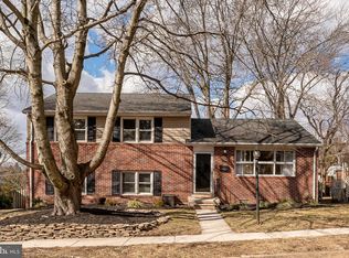 406 Roanoke Dr, Baltimore, MD 21228