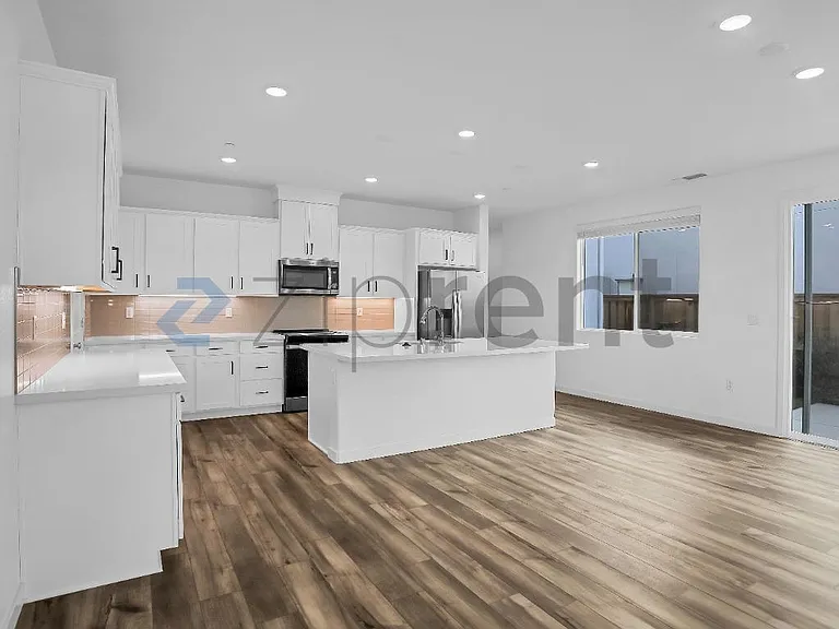 1518 N Central Ave #A — Photo 9