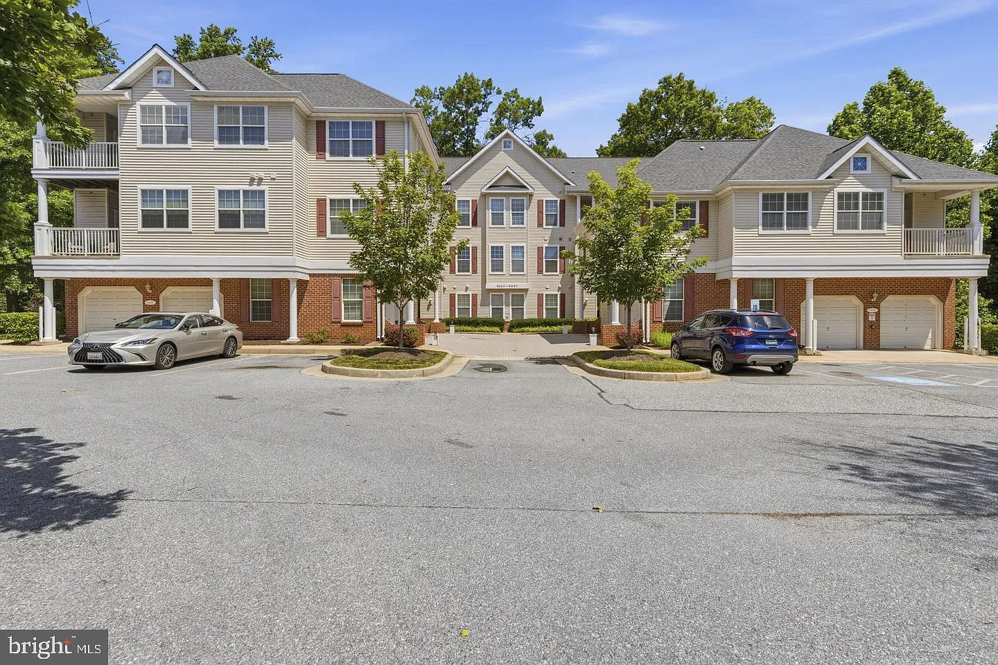 2 bed, 2.0 bath, 1500 sqft, $2,650 — Photo 1