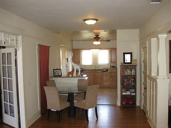 2nd image of 1003 Essex St