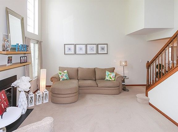 3rd image of 1254 Dunamon Dr