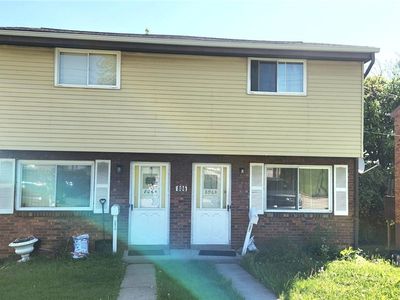 806 & 808 Westbury Rd, North Versailles, PA, 15137