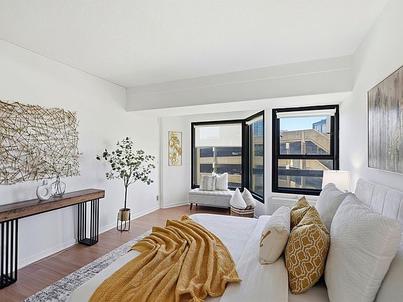 3rd image of 6363 Christie Ave APT 326