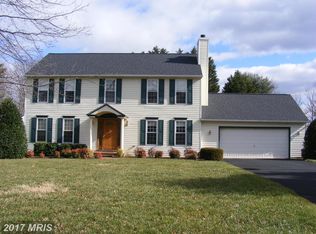 3 Dulaney Hills Ct, Cockeysville, MD 21030