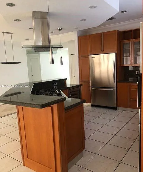 9910 SW 23rd St — Photo 13