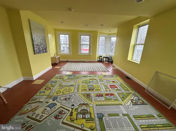 5400 W Girard Ave, Philadelphia, PA 19131