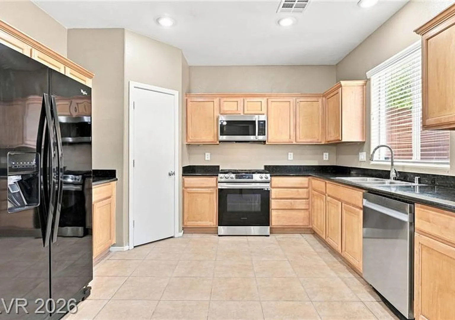 Beautiful Summerlin Home W/ Tesla 220V Charger — Photo 4