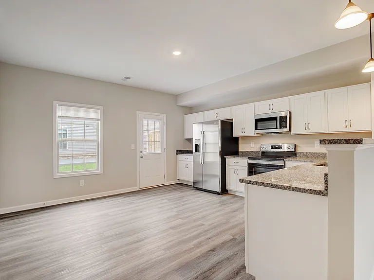 Greystone Townhomes — Photo 31