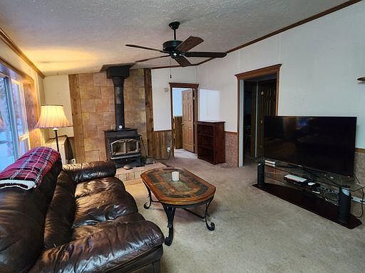 2nd image of 843 Thistle Creek Dr