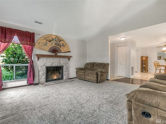 3rd image of 3019 M Dr NE
