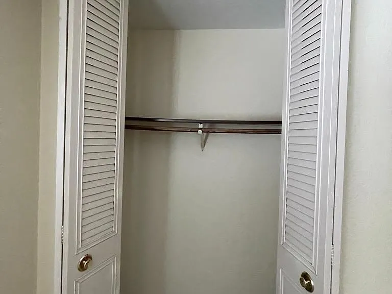 Unit Photo