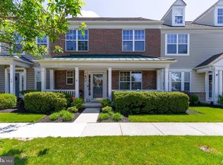 8 Alyce Ln, Voorhees, NJ 08043