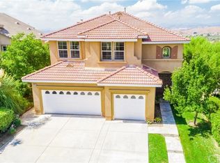 28841 Garnet Canyon Dr, Santa Clarita, CA