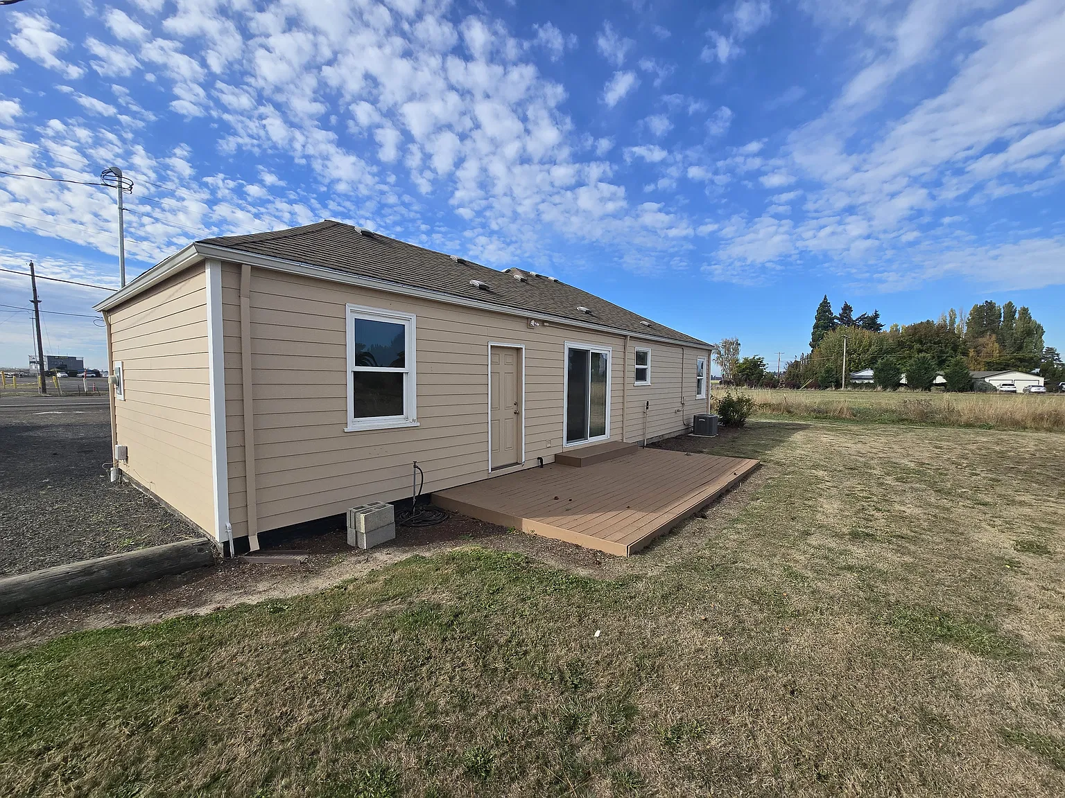 2 bed, 1000 sqft, $1,900 — Photo 4