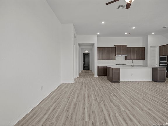 5th image of 420 Garland Avenue