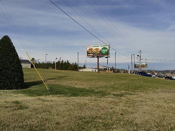 4th image of 5760 Highway 11 E