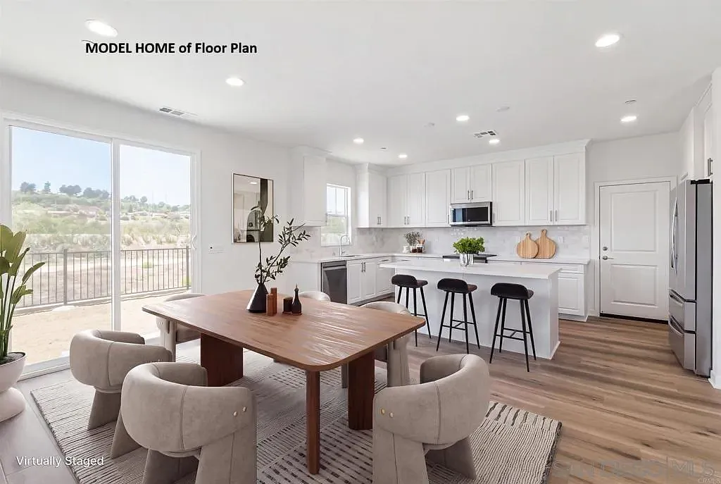 3 bed, 2.5 bath, 1922 sqft, $4,575 — Photo 3