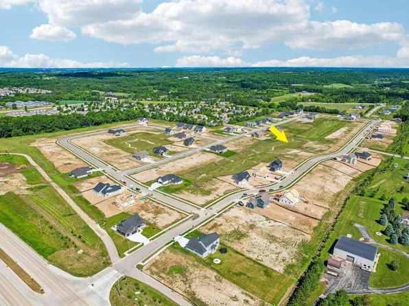Lt141 LIMESTONE LANE, Slinger, WI 53086