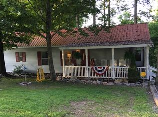 370 Oak Dr, Smithville, TN 37166
