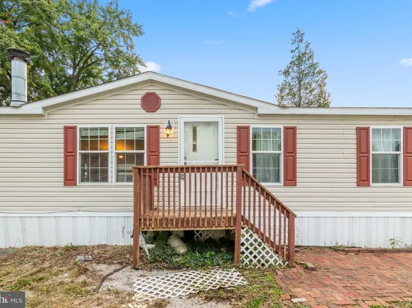 6636 Washington Blvd Trlr 93, Elkridge, MD 21075